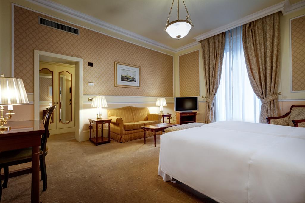 Відпочинок в готелі Grand Hotel Et Des Palmes Регіон Палермо Італія