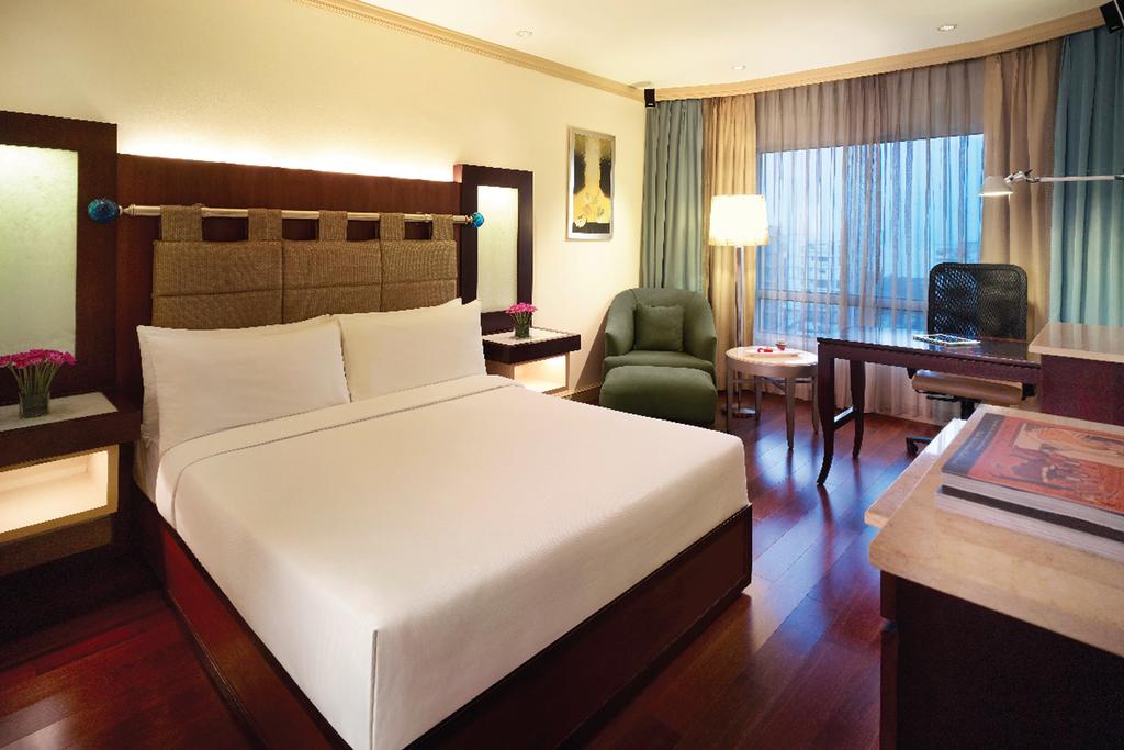 Горящие туры в отель Vivanta By Taj President