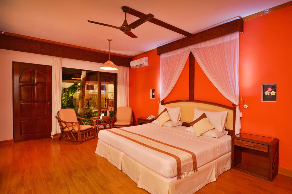Горящие туры в отель Ranveli Island Resort (ex. Ranveli Village) Ари & Расду Атоллы Мальдивы
