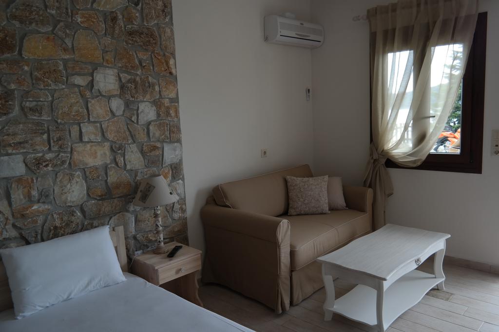 Відпочинок в готелі Agorastos Hotel-Apartments