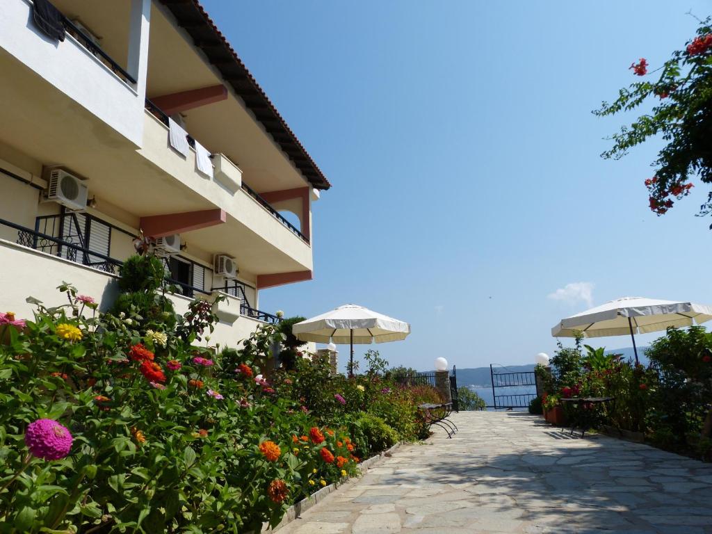 Готель, Греція, Амуліані (острів), Sunrise Hotel