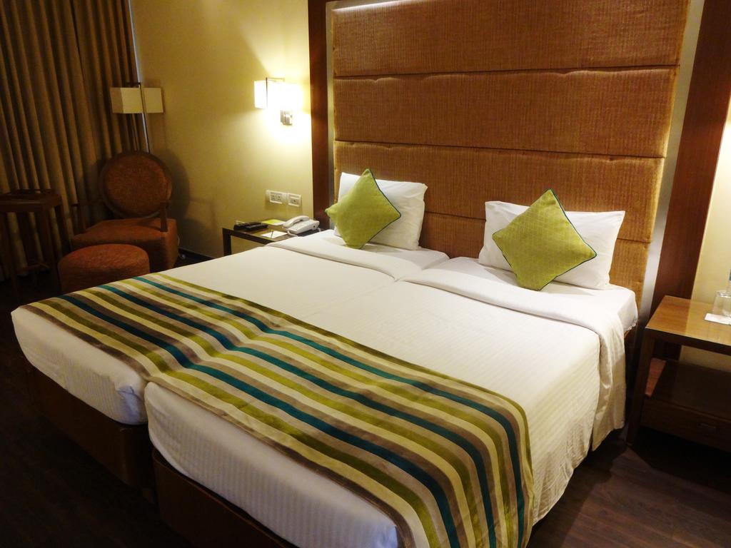 Горящие туры в отель Royal Orchid Central Бангалор Индия