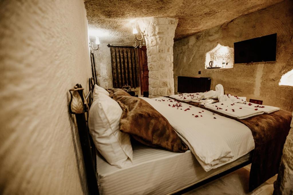 Romantic Cave Hotel, Urgup, Turkey, photos of tours