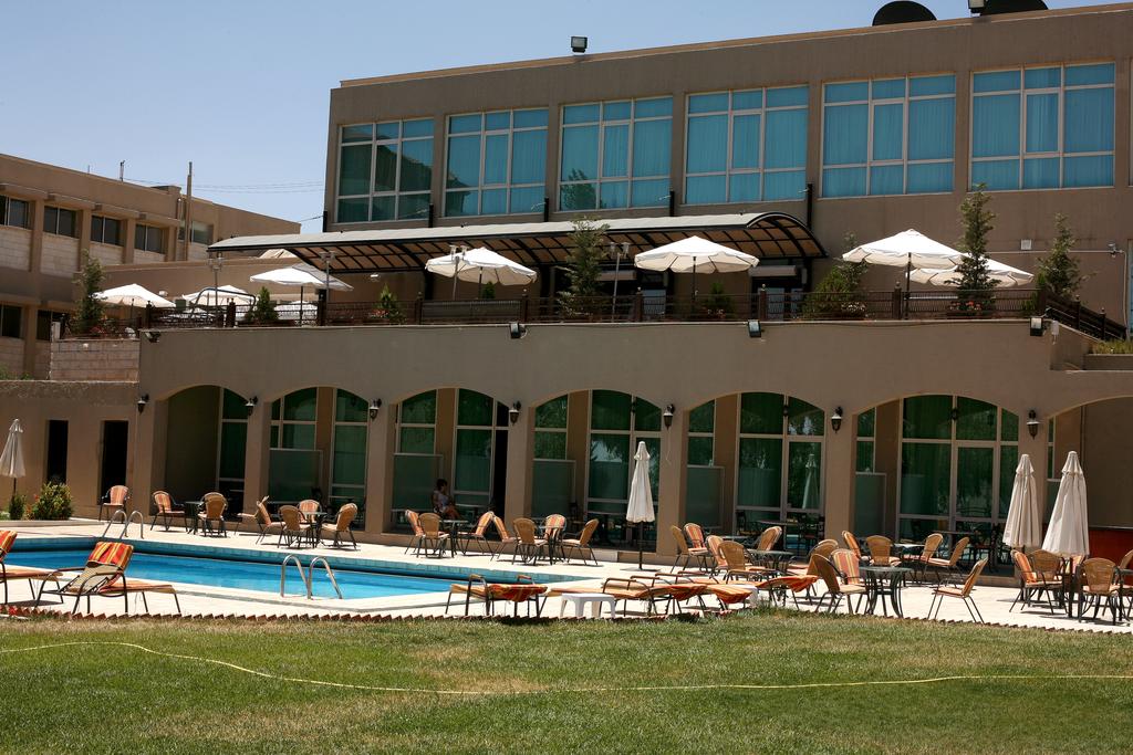 Готель, Амман, Йорданія, Century Park Hotel