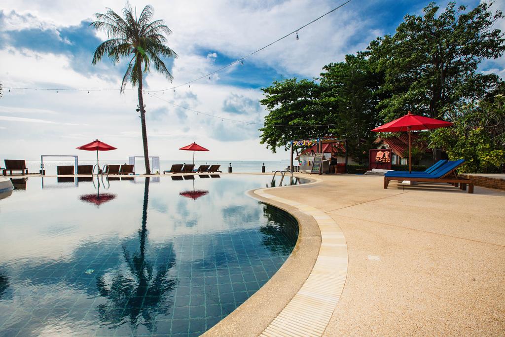 Отзывы туристов Sunset Beach Club Koh Phangan (Ex. Buri Beach Resort)