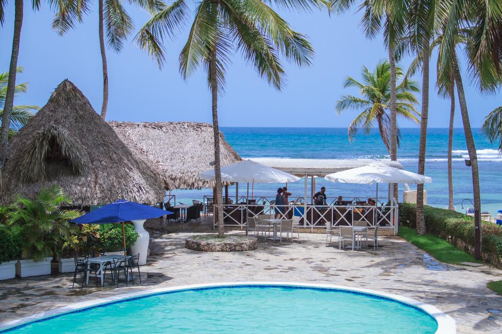 Відгуки гостей готелю Playa Esmeralda