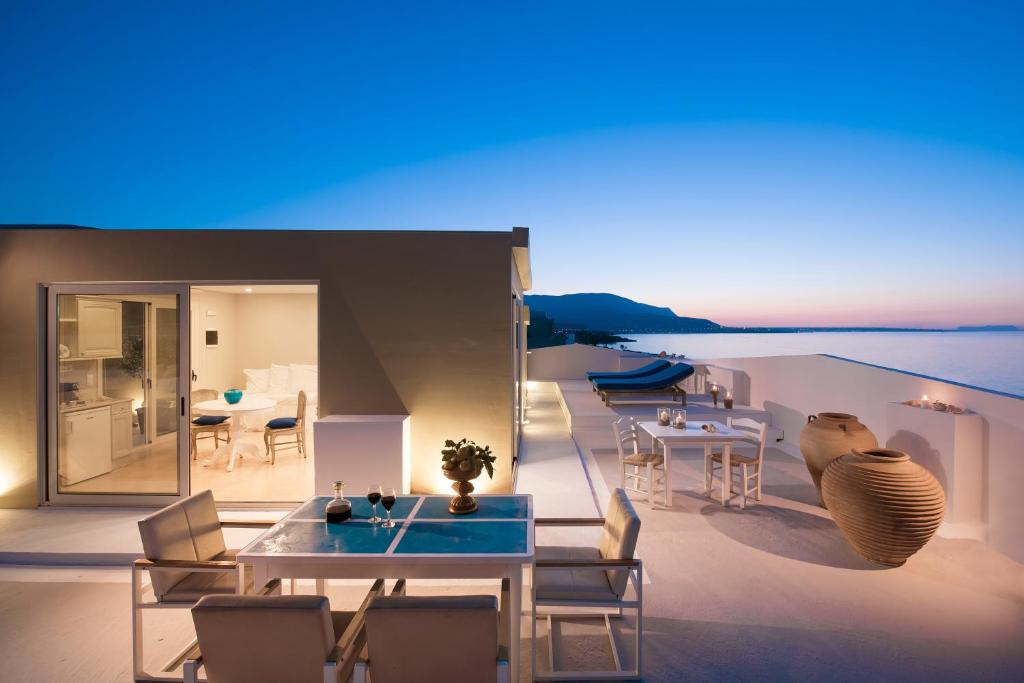 Отель, 4, Parthenis Beach Suites By The Sea