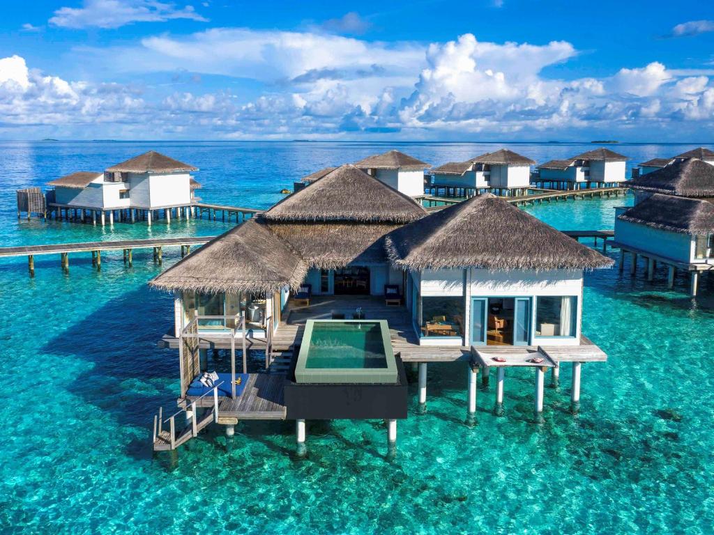 Туры в отель Raffles Maldives Meradhoo Мале