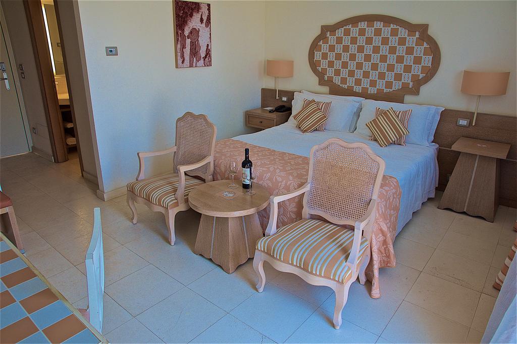 Гарячі тури в готель Vivosa Apulia Resort