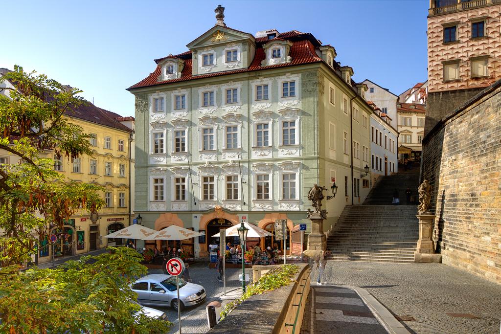 Прага Golden Star ціни