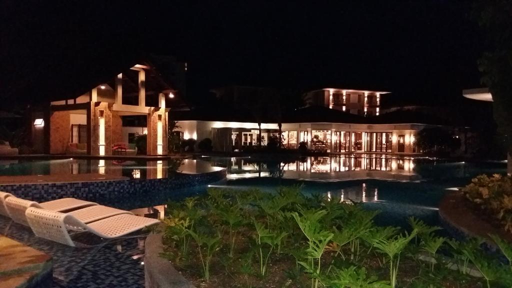 Отдых в отеле Mövenpick Resort & Spa Boracay Боракай (остров) Филиппины