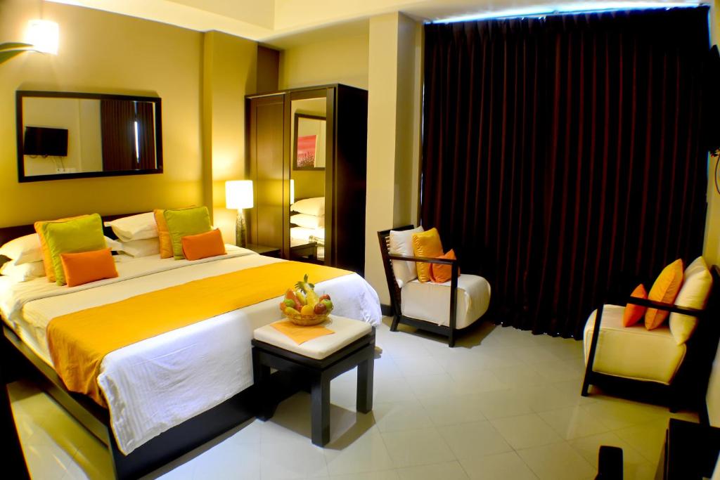 Отель, Мальдивы, Мале, Beehive Nalahiya Hotel