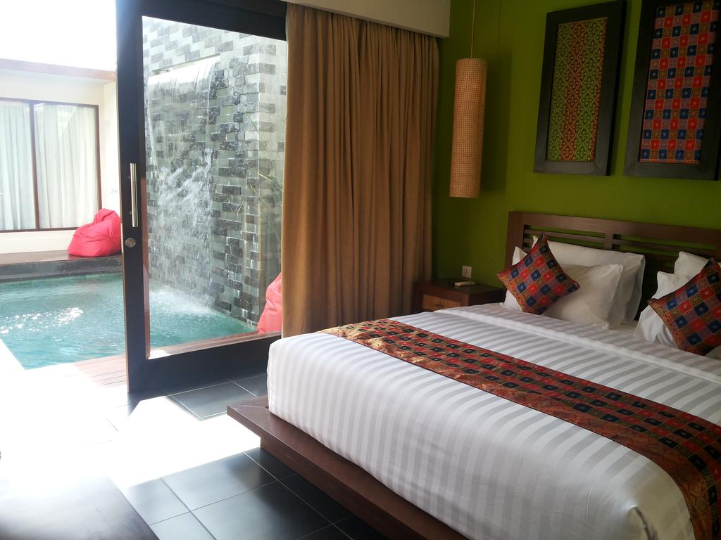 Відгуки гостей готелю La Leela Jimbaran Bali