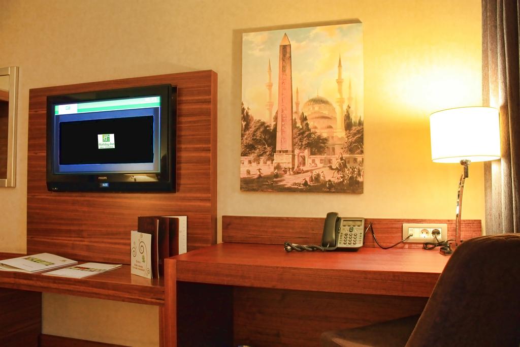 Holiday Inn Sisli Hotel, Стамбул, Турция, фотографии туров