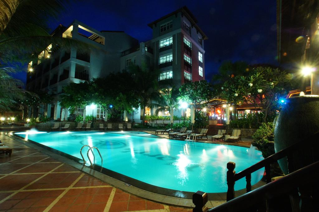 Отель, Novela Muine Resort & Spa