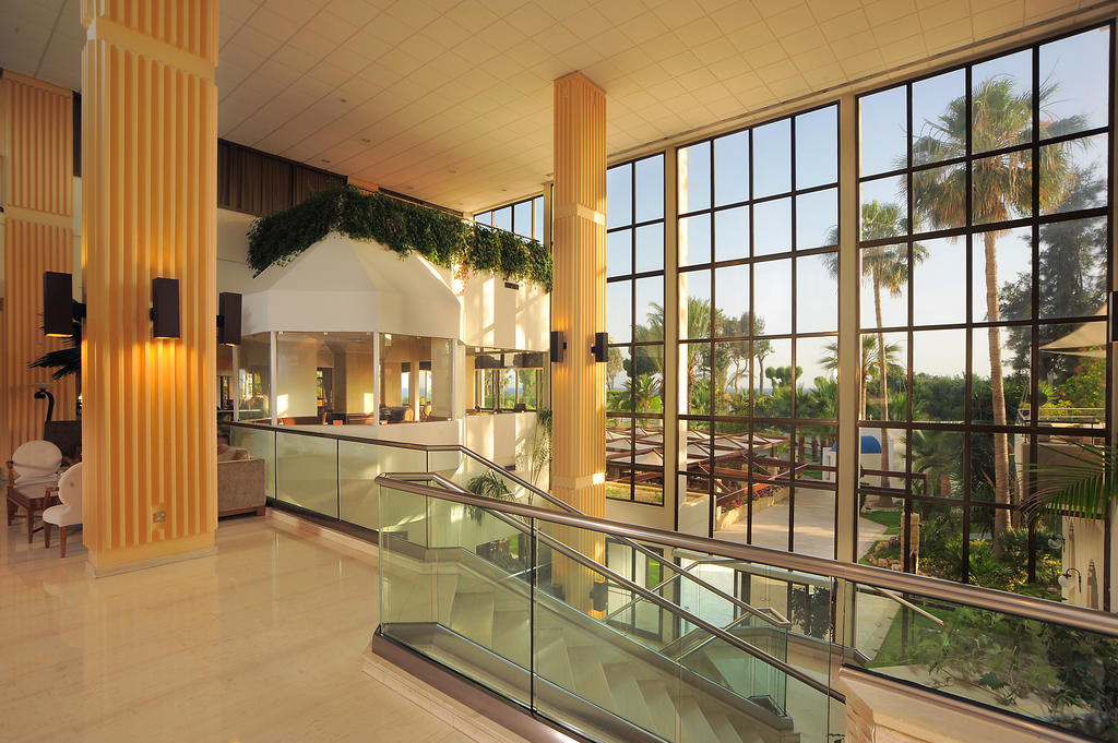 Відпочинок в готелі Elias Beach Hotel Лімассол Кіпр
