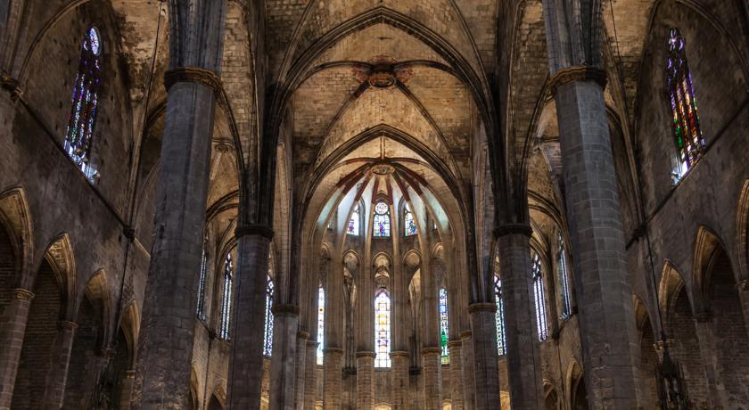 Gotico, Іспанія, Барселона, тури, фото та відгуки