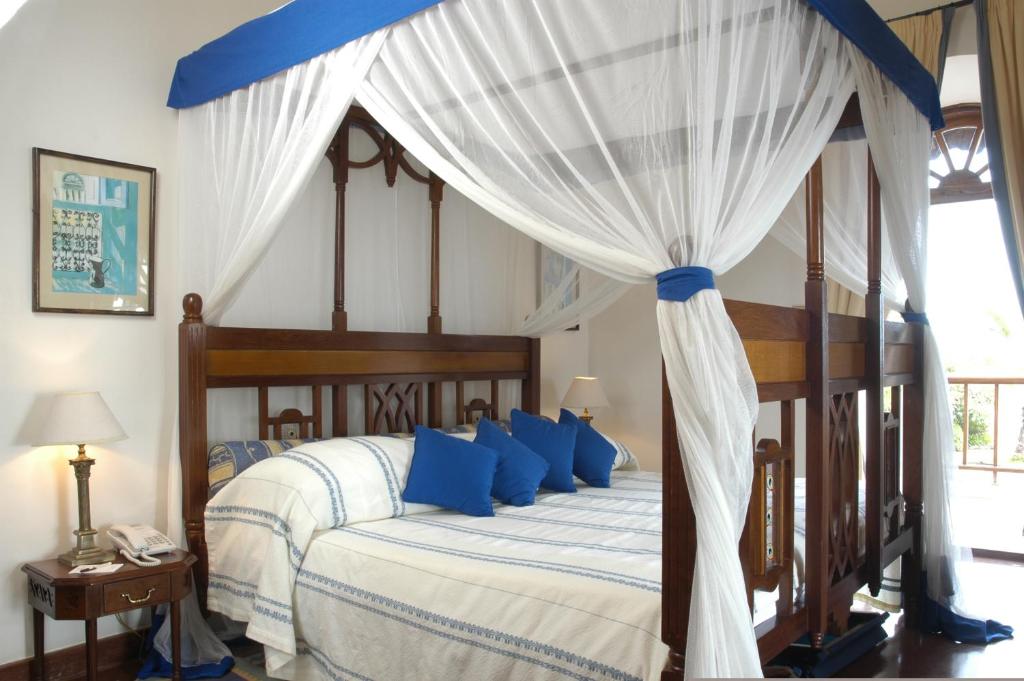 Отдых в отеле Zanzibar Serena Hotel Стоун Таун Танзания