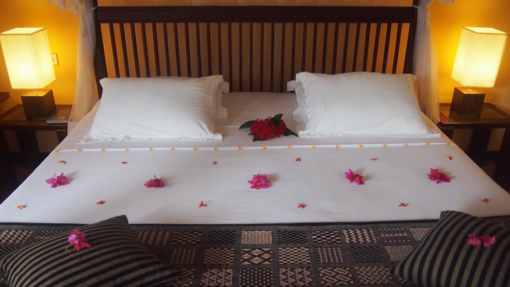 Відпочинок в готелі Hotel Flower Garden Унаватуна