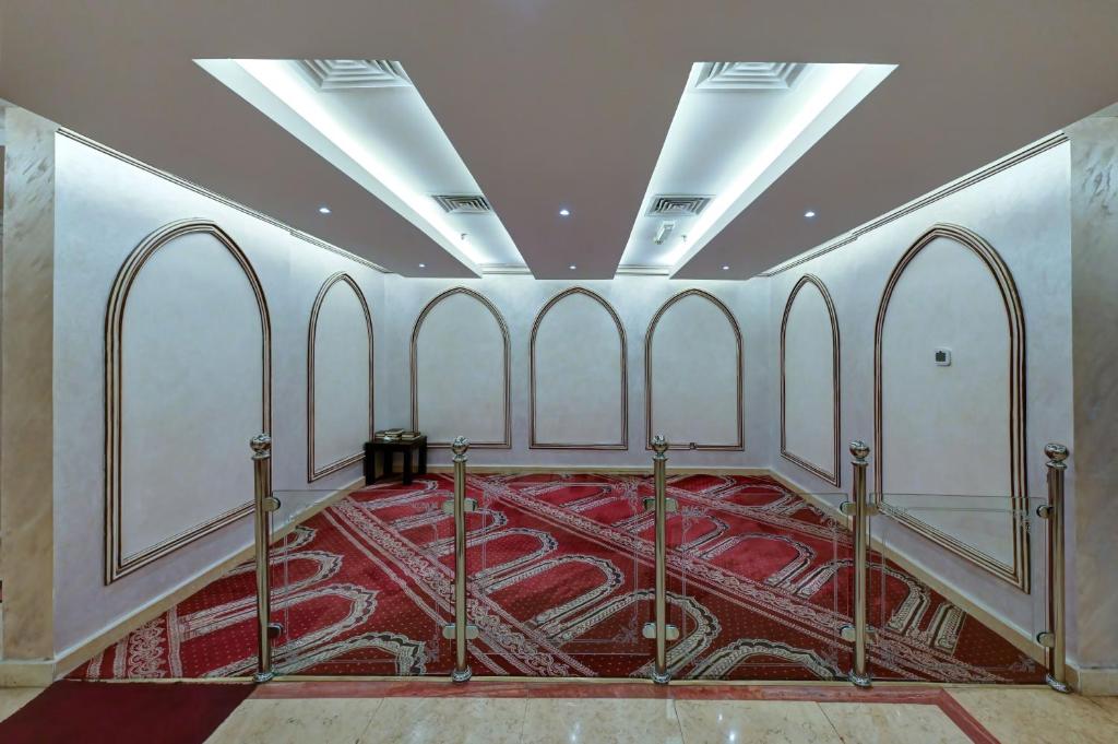 Шарджа Al Bustan Hotel Sharjah ціни