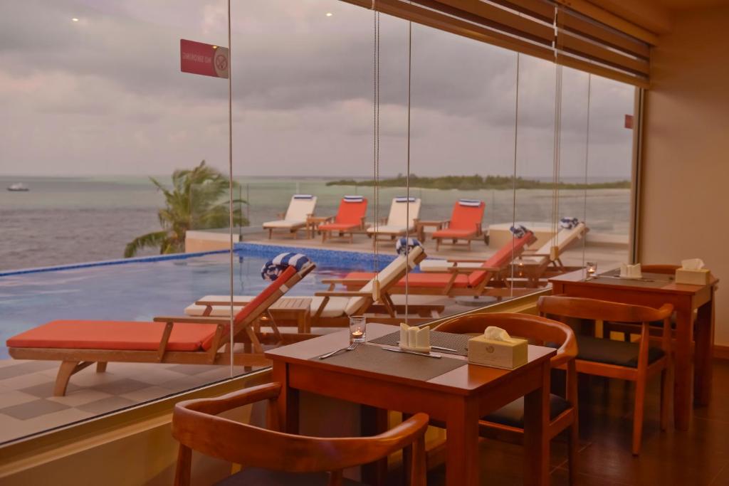 Отель, Мальдивы, Северный Мале Атолл, Season Paradise Guest House