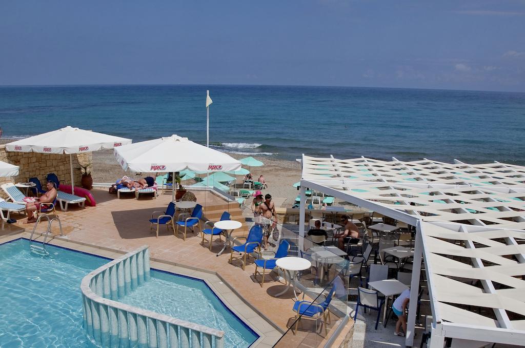 Jo-An Beach Hotel, фото