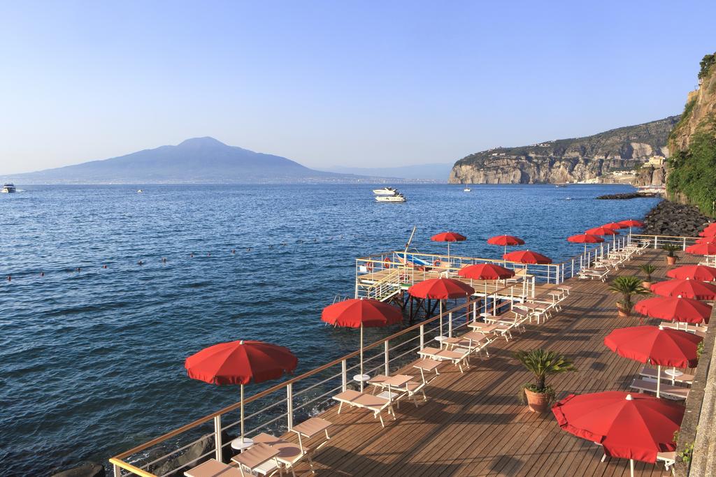 Неаполитанский залив Grand Hotel Royal цены