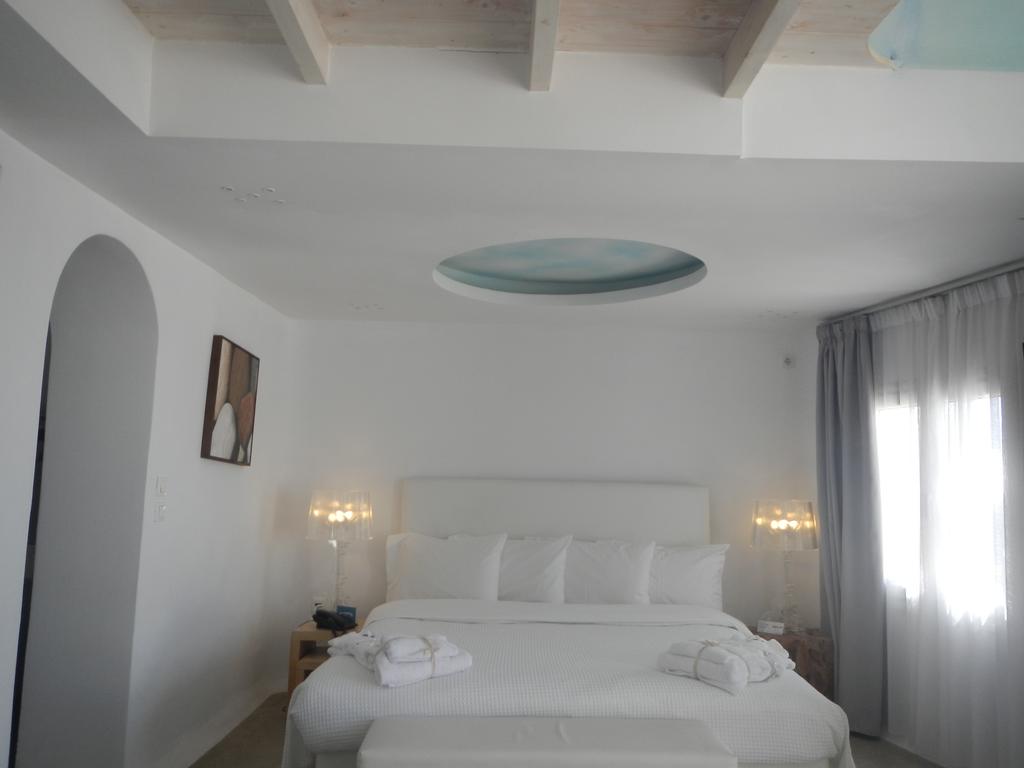 Фото готелю Rocabella Santorini Resort & Spa