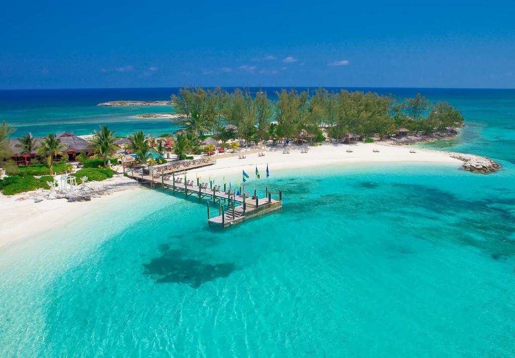 Sandals Royal Bahamian Spa Resort & Offshore Island фото туристов