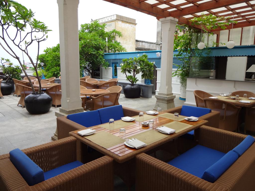 Hot tours in Hotel Promenade Pondicherry India