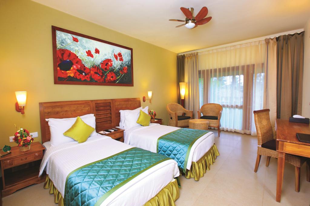 Горящие туры в отель Coco Lagoon by Great Mount Resort Керала