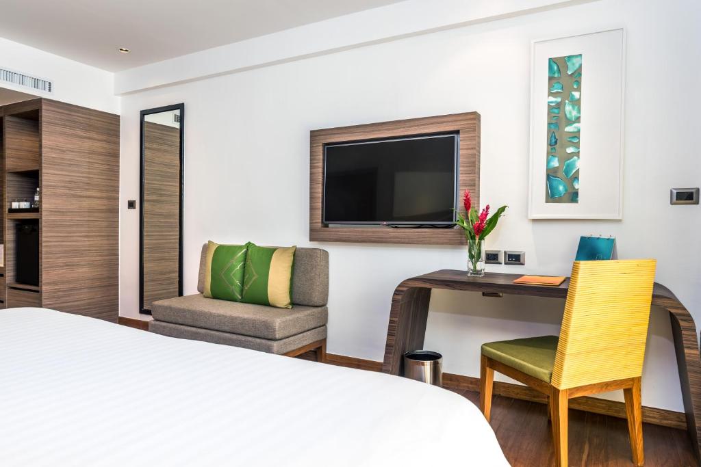 Holiday Inn Resort Phuket Karon Beach (ex. Destination Resorts Phuket Karon) Таїланд ціни