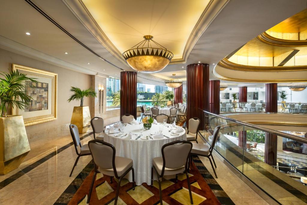 Горящие туры в отель Beach Rotana Abu Dhabi Абу-Даби ОАЭ