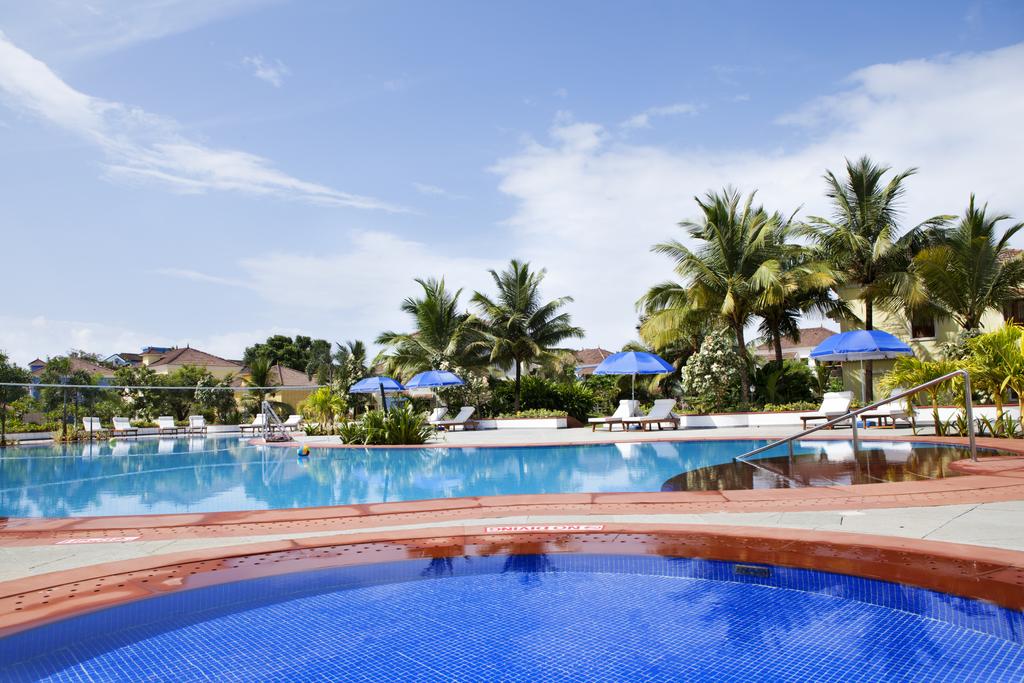 Radisson Blu Resort Goa, Кавелоссим цены