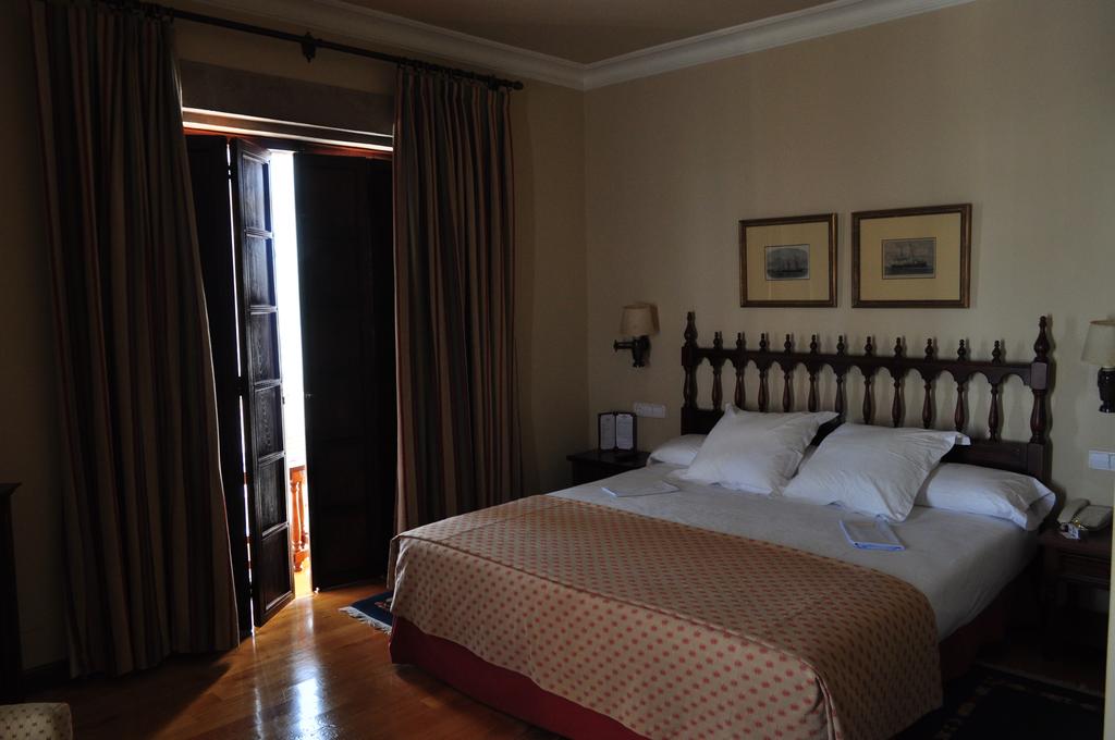 Горящие туры в отель Parador De Ferrol Галисия Испания