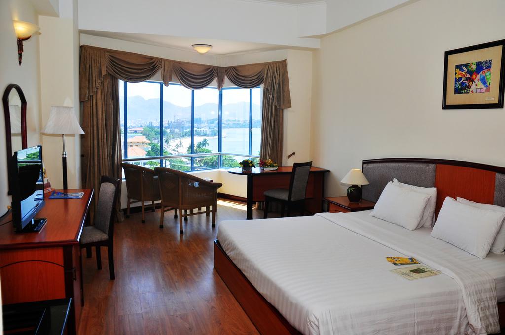 Yasaka Saigon Nha Trang Resort Hotel & Spa, Нячанг
