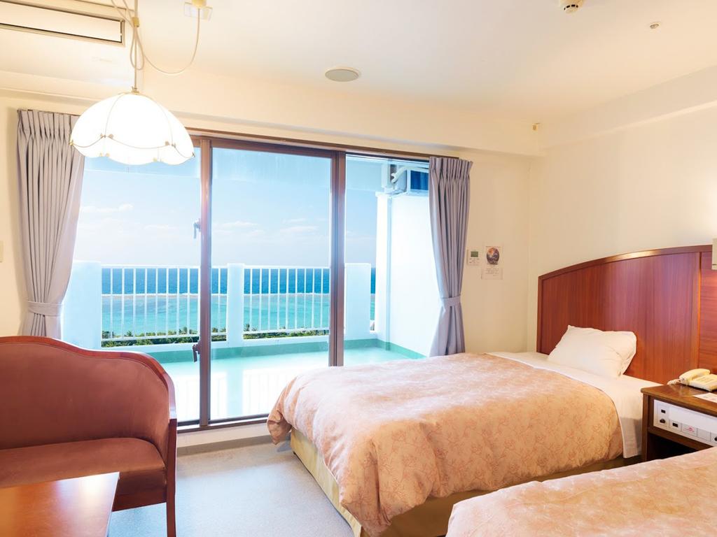 Hotel reviews, Onna Marine View Palace
