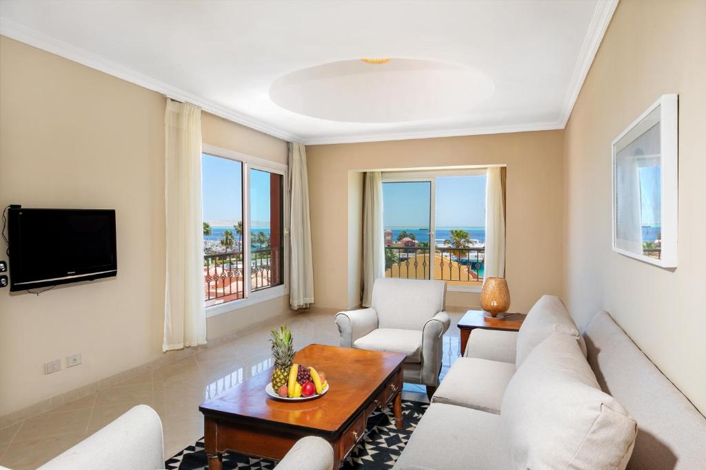 Отдых в отеле The Bay Hotel Hurghada Marina Хургада Египет