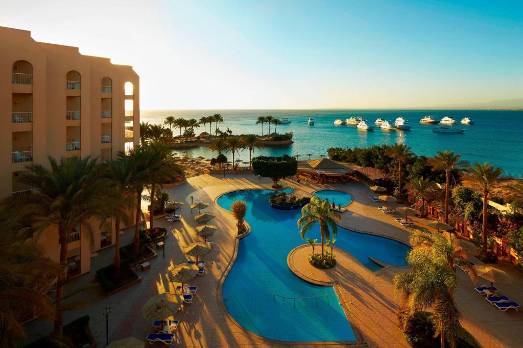 Reviews of tourists Marriott Hurghada