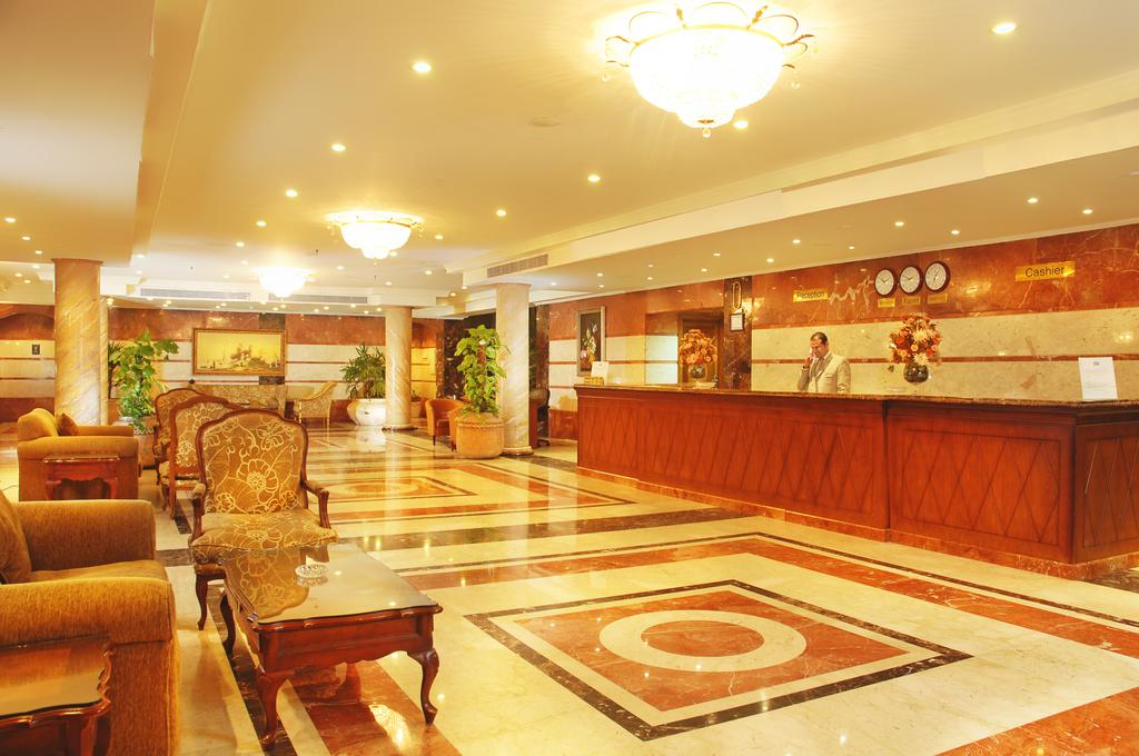 Александрія Mediterranean Azur Hotel