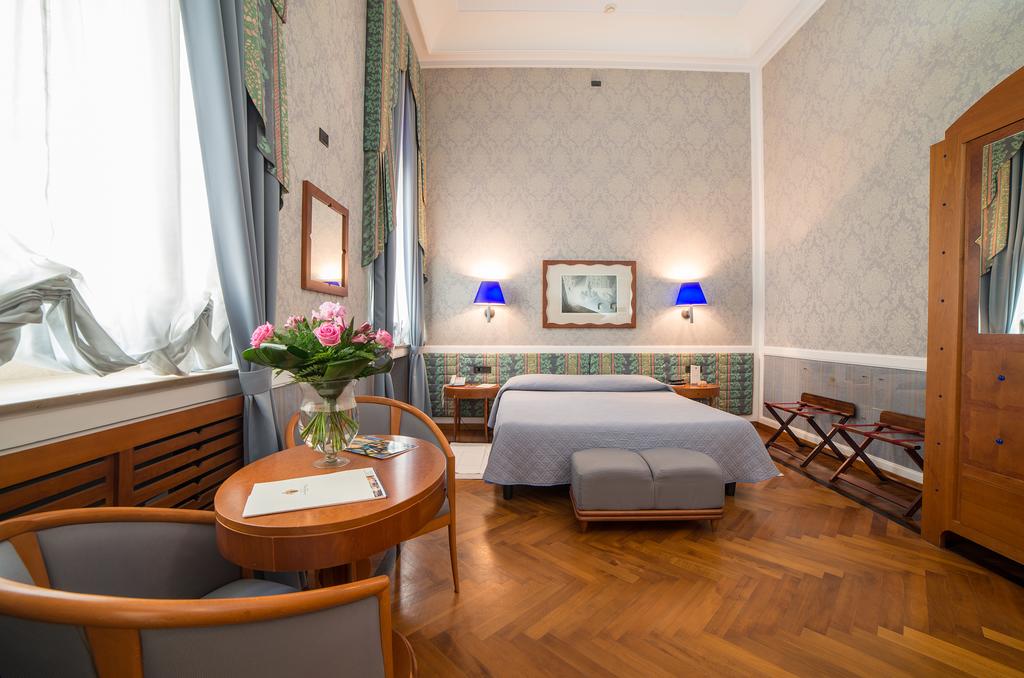 Odpoczynek w hotelu Grand Hotel Ortigia Region Syrakuz