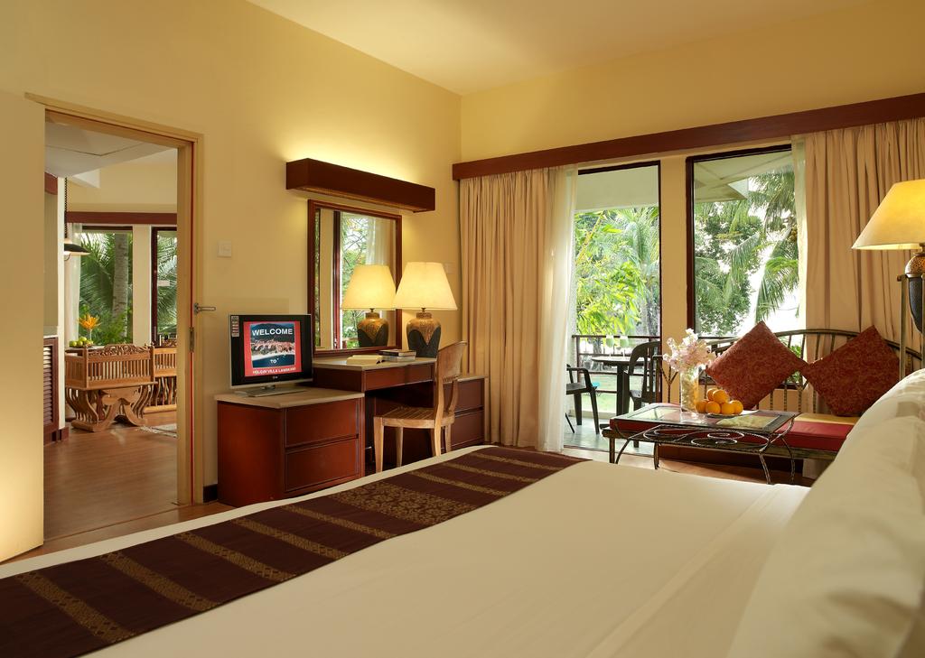 Holiday Villa Beach Resort & Spa Langkawi цена