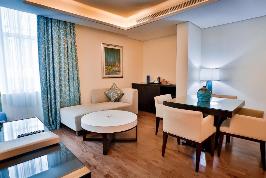 Отзывы про отдых в отеле, Signature Hotel Al Barsha
