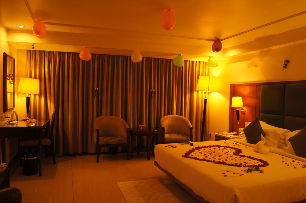Горящие туры в отель The Senate Бангалор Индия