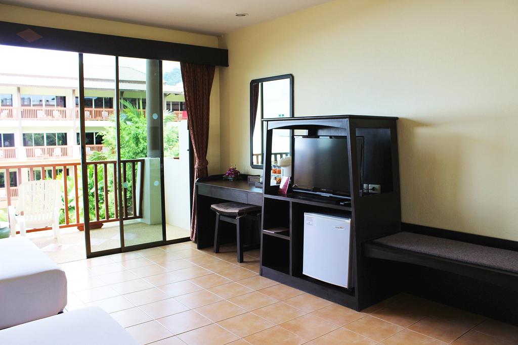 Odpoczynek w hotelu Kata Sea Breeze Phuket