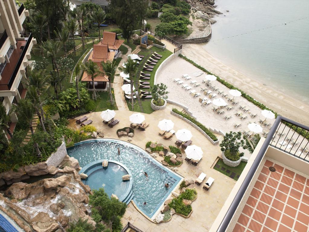 Garden Cliff Resort & Spa, Pattaya, Thailand, photos of tours