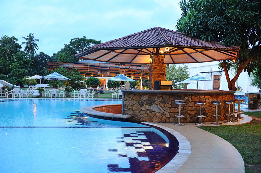 Горящие туры в отель Avenra Garden Hotel Негомбо Шри-Ланка