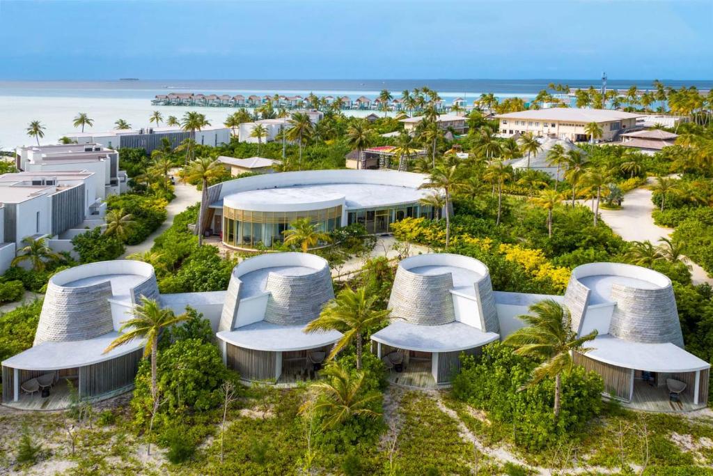 Відпочинок в готелі Hard Rock Hotel Maldives