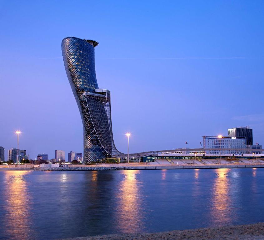 Andaz Capital Gate, Abu Dhabi - a Concept by Hyatt фото туристов