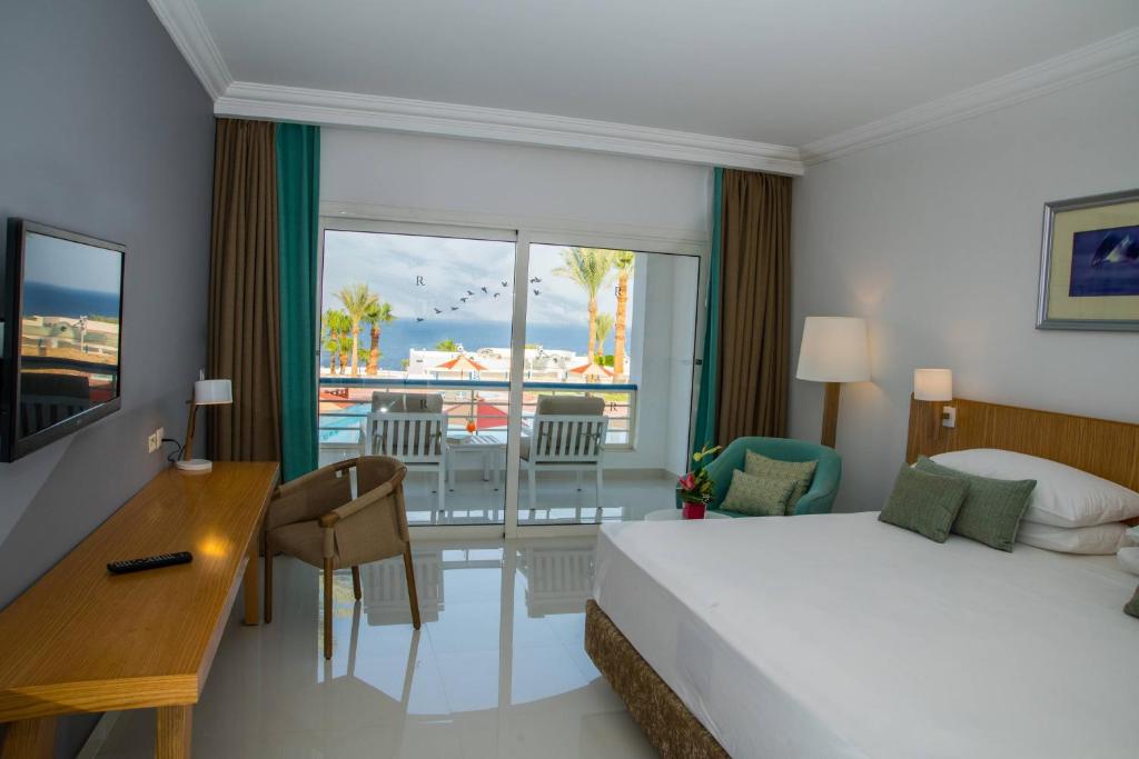 Opinie gości hotelowych Renaissance By Marriott Golden View Beach Resort
